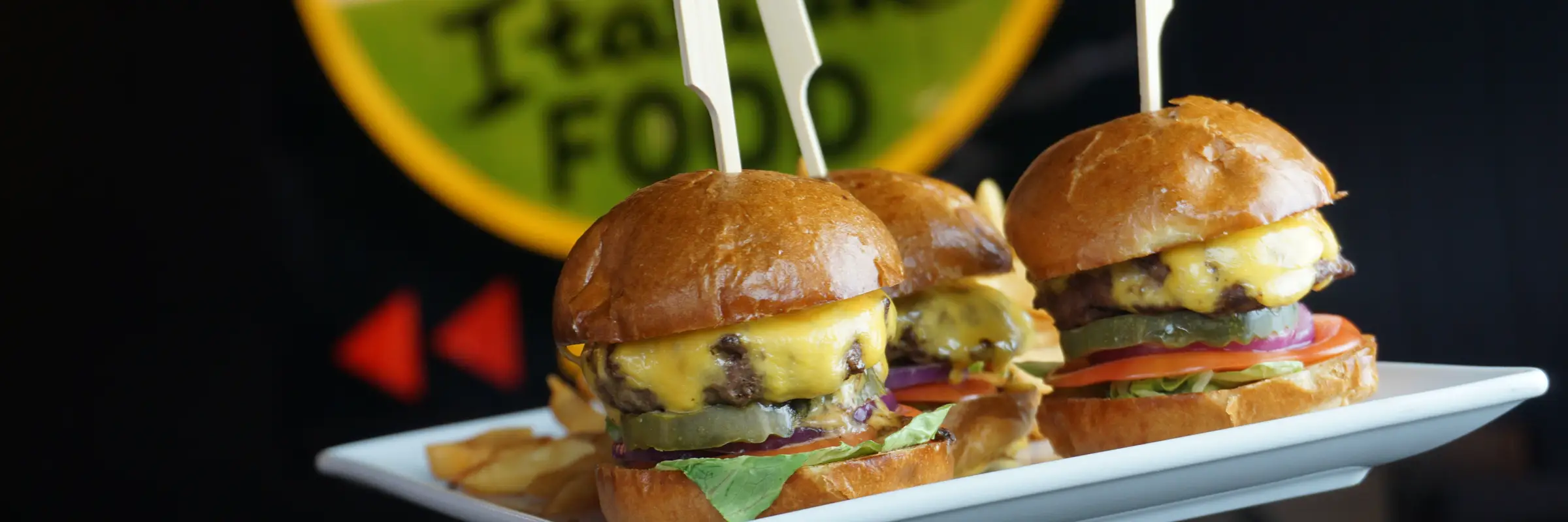 Danny's Pizza, Pasta and Burgers | Garfield Ridge, Chicago, IL